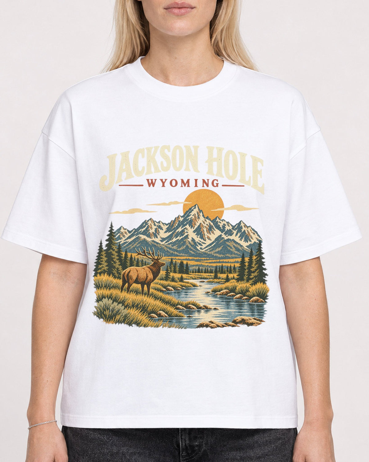Mockup Boxy Heavyweight Tee White female close-up 08