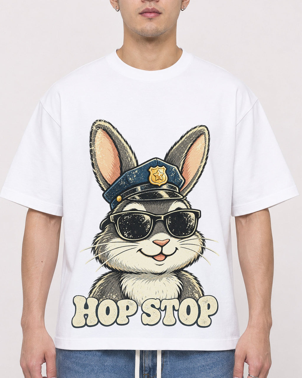 Mockup Boxy Heavyweight Tee White male close-up 13