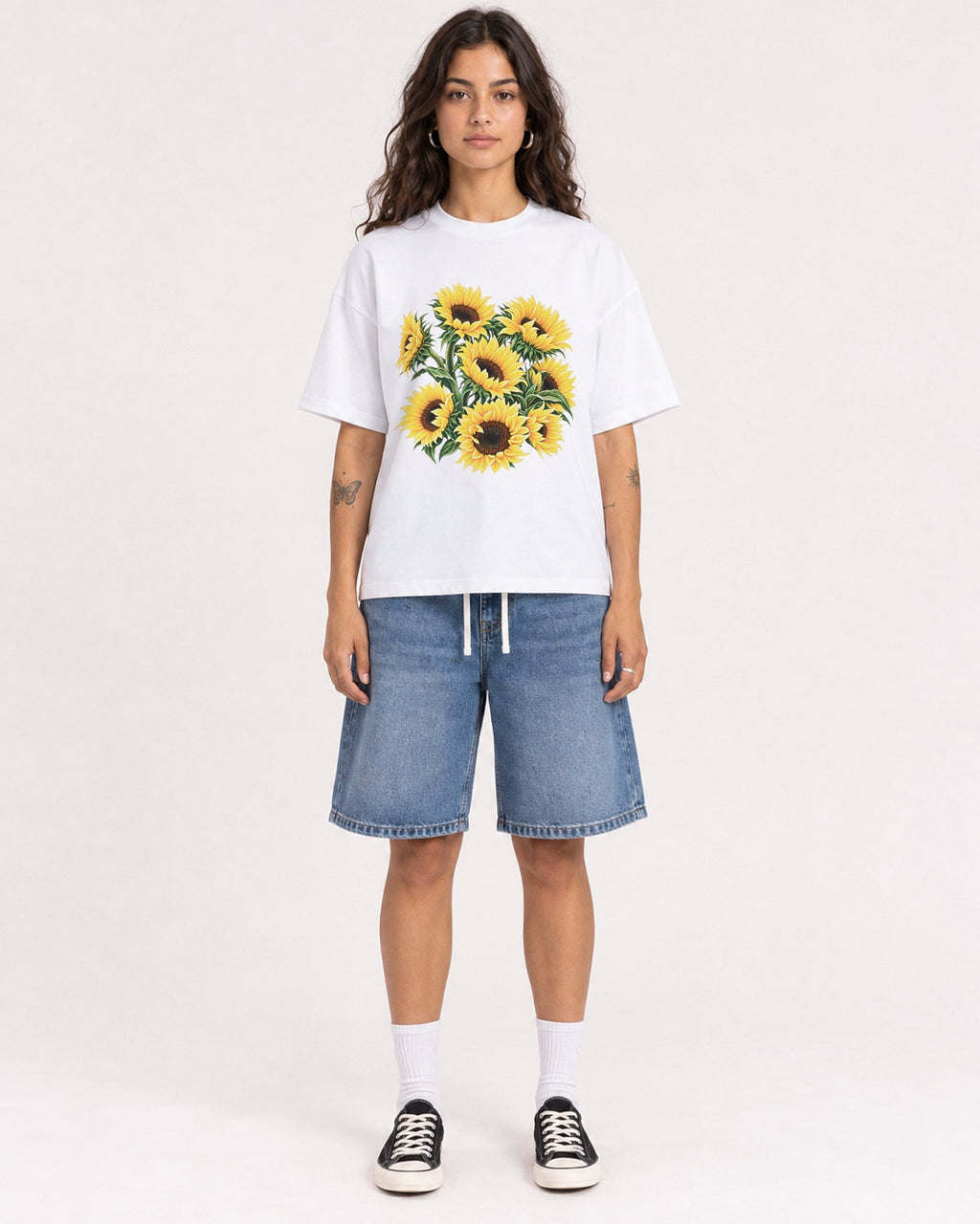 Mockup Boxy Heavyweight Tee White female full-body 06