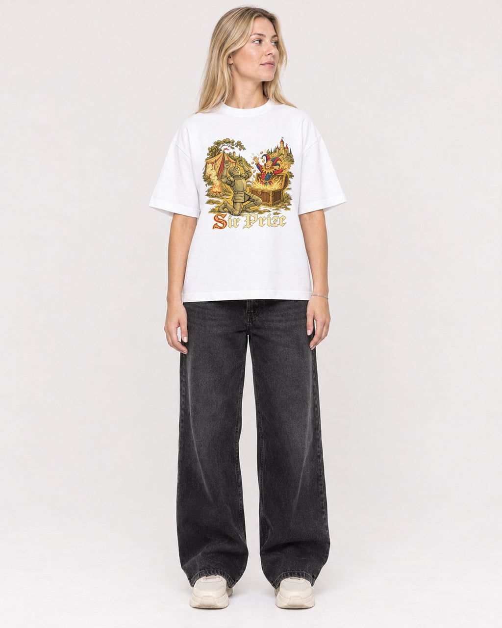 Mockup Boxy Heavyweight Tee White female full-body 08