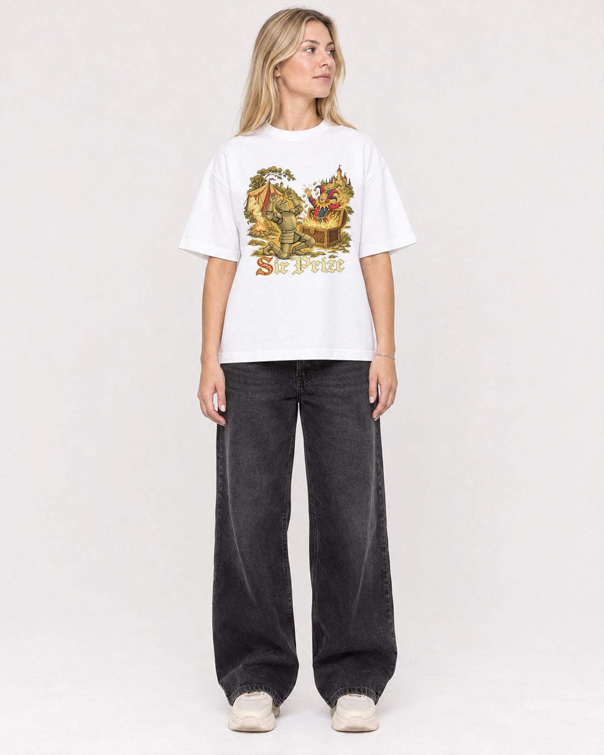 Mockup Boxy Heavyweight Tee White female full-body 08