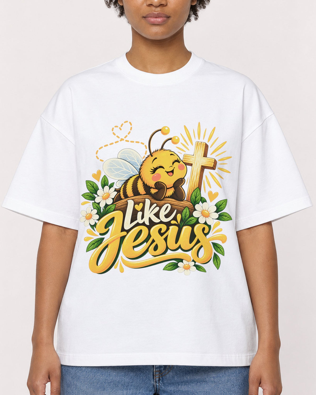 Mockup Boxy Heavyweight Tee White female close-up 35