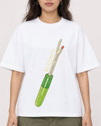 Mockup Boxy Heavyweight Tee White female close-up 02