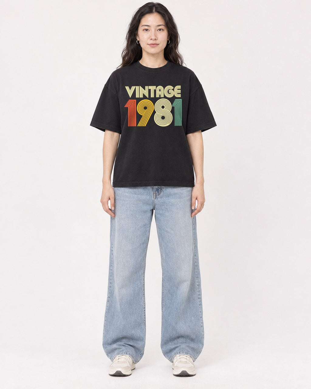 Mockup Boxy Heavyweight Tee Black female full-body 03
