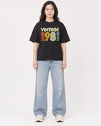 Mockup Boxy Heavyweight Tee Black female full-body 03