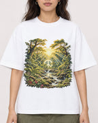 Mockup Boxy Heavyweight Tee White female close-up 02