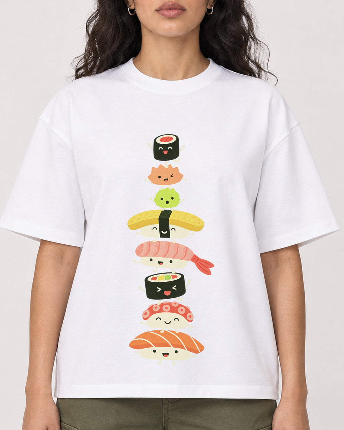 Mockup Boxy Heavyweight Tee White female close-up 07
