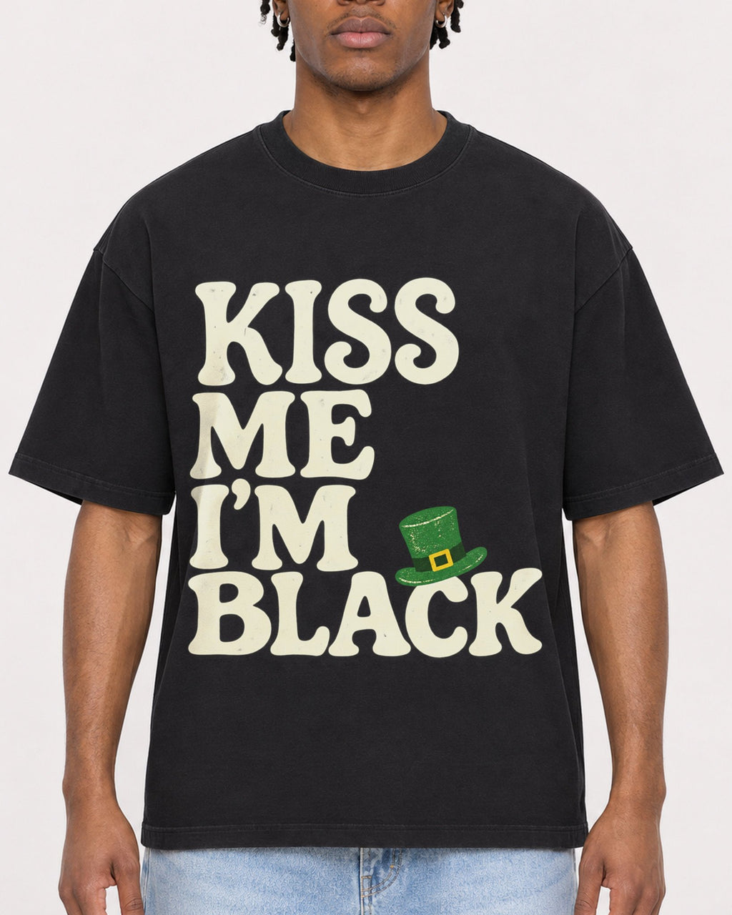 Mockup Boxy Heavyweight Tee Black male close-up 05