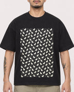 Mockup Boxy Heavyweight Tee Black male close-up 12