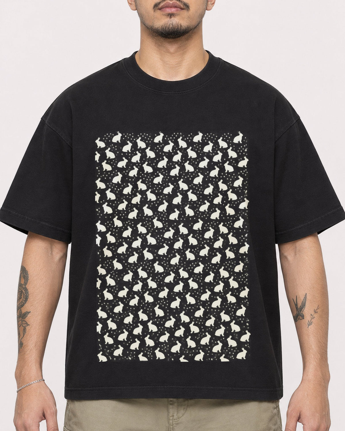 Mockup Boxy Heavyweight Tee Black male close-up 12