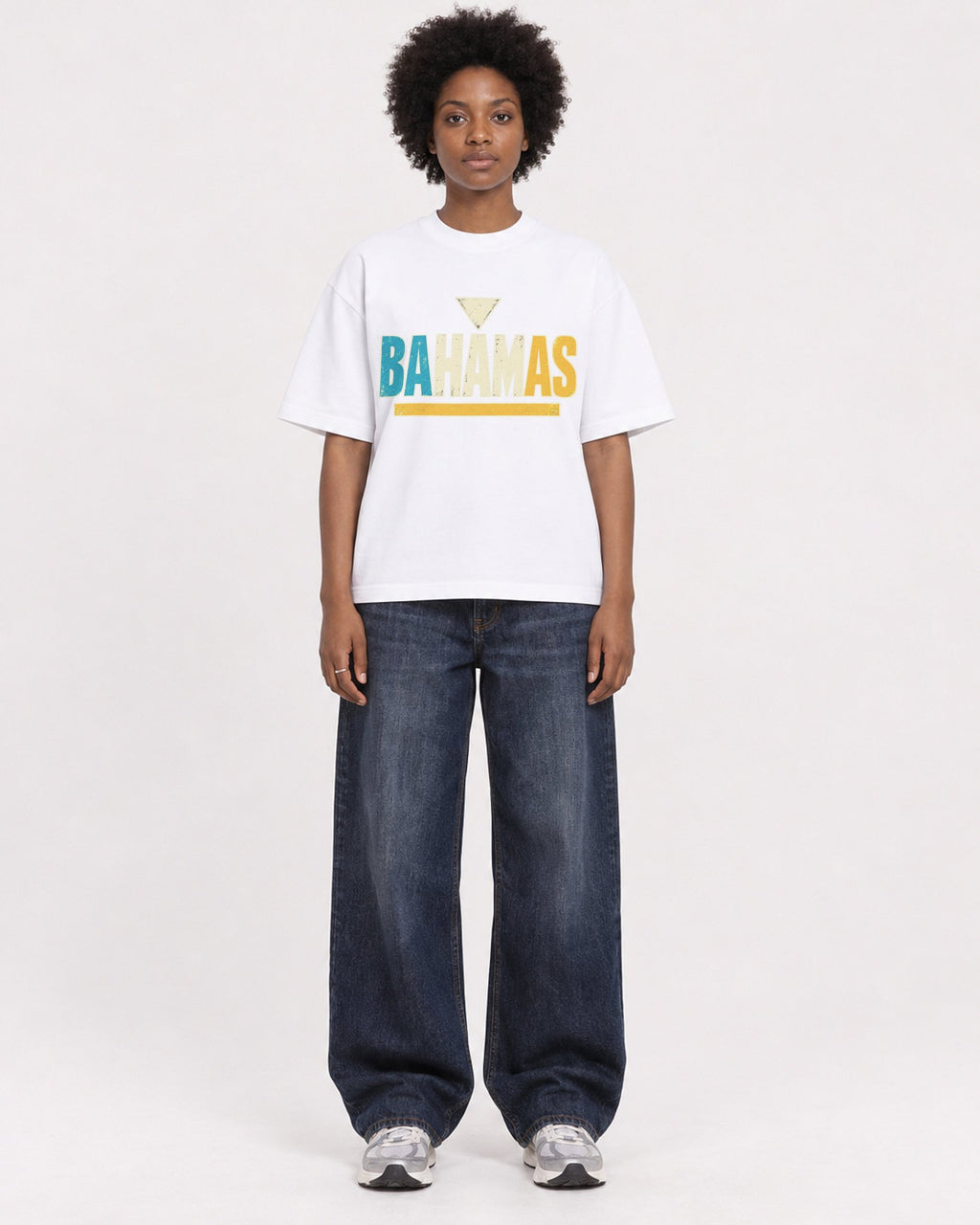 Mockup Boxy Heavyweight Tee White female full-body 14