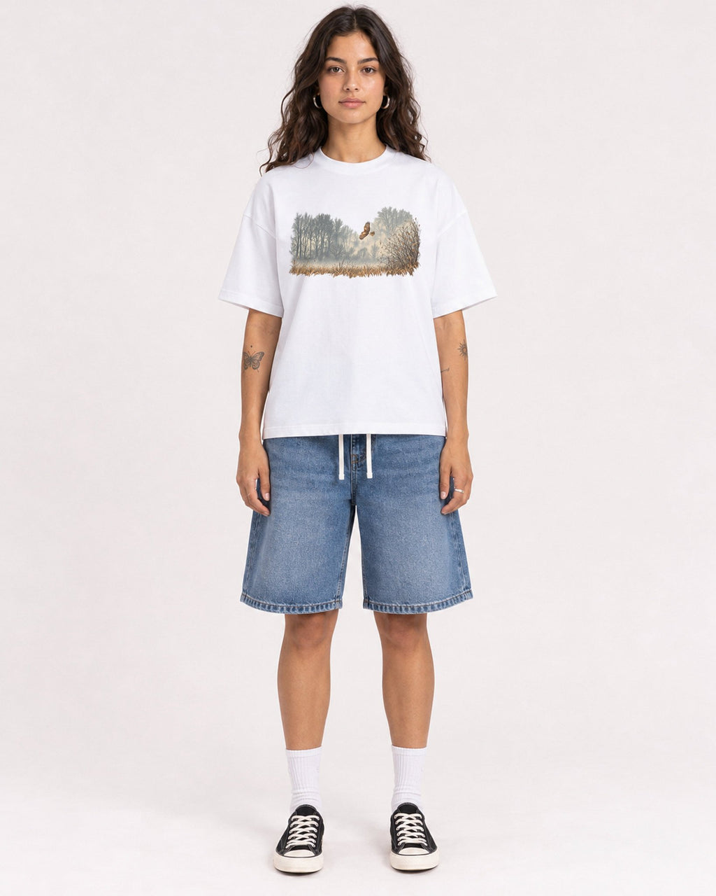 Mockup Boxy Heavyweight Tee White female full-body 06