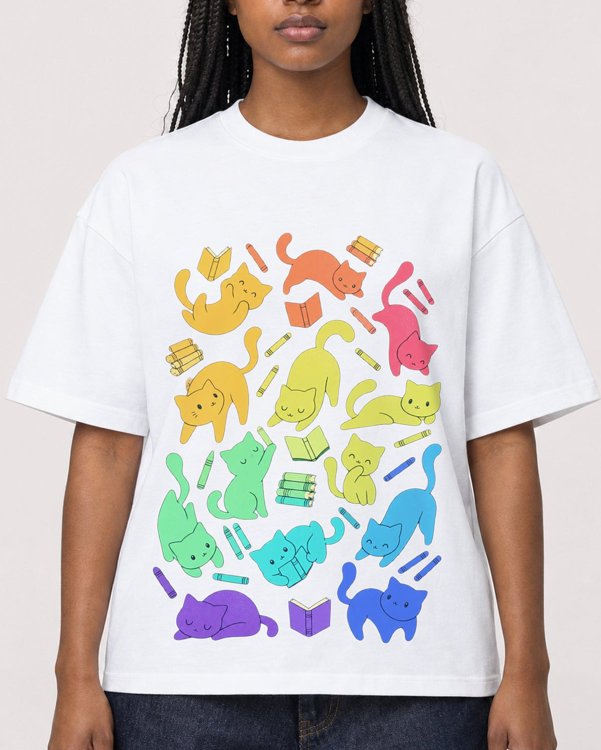 Mockup Boxy Heavyweight Tee White female close-up 04