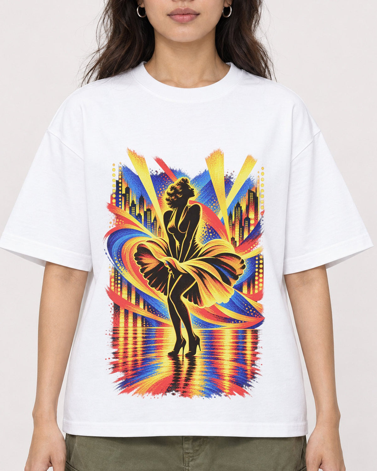 Mockup Boxy Heavyweight Tee White female close-up 02