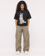 Mockup Boxy Heavyweight Tee Black female full-body 10