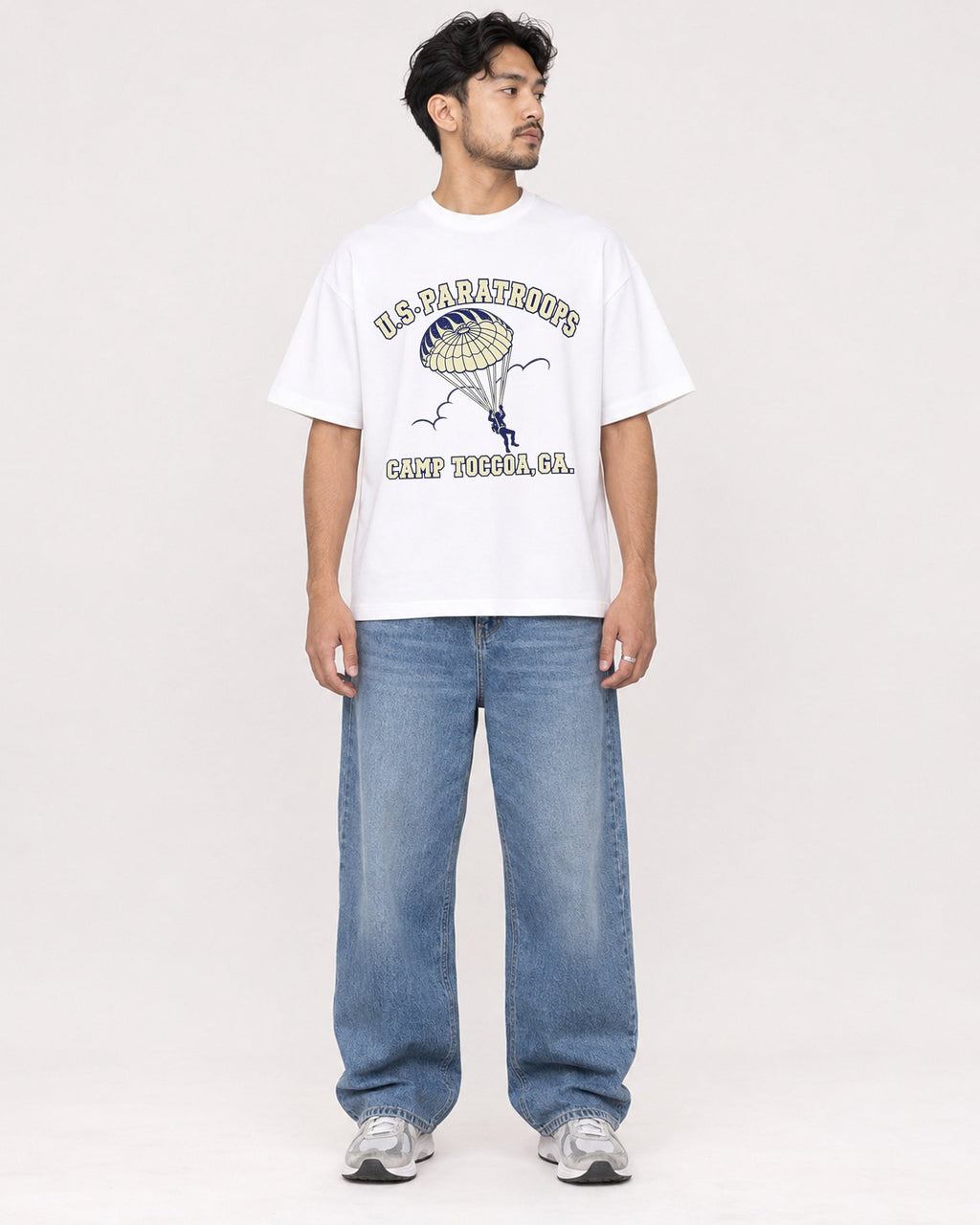 Mockup Boxy Heavyweight Tee White male full-body 02