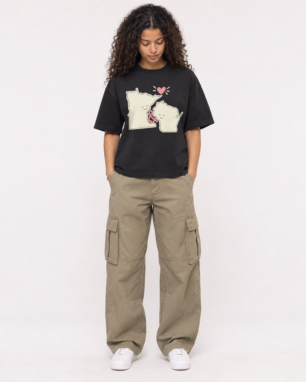 Mockup Boxy Heavyweight Tee Black female full-body 10