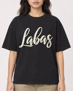 Mockup Boxy Heavyweight Tee Black female close-up 02