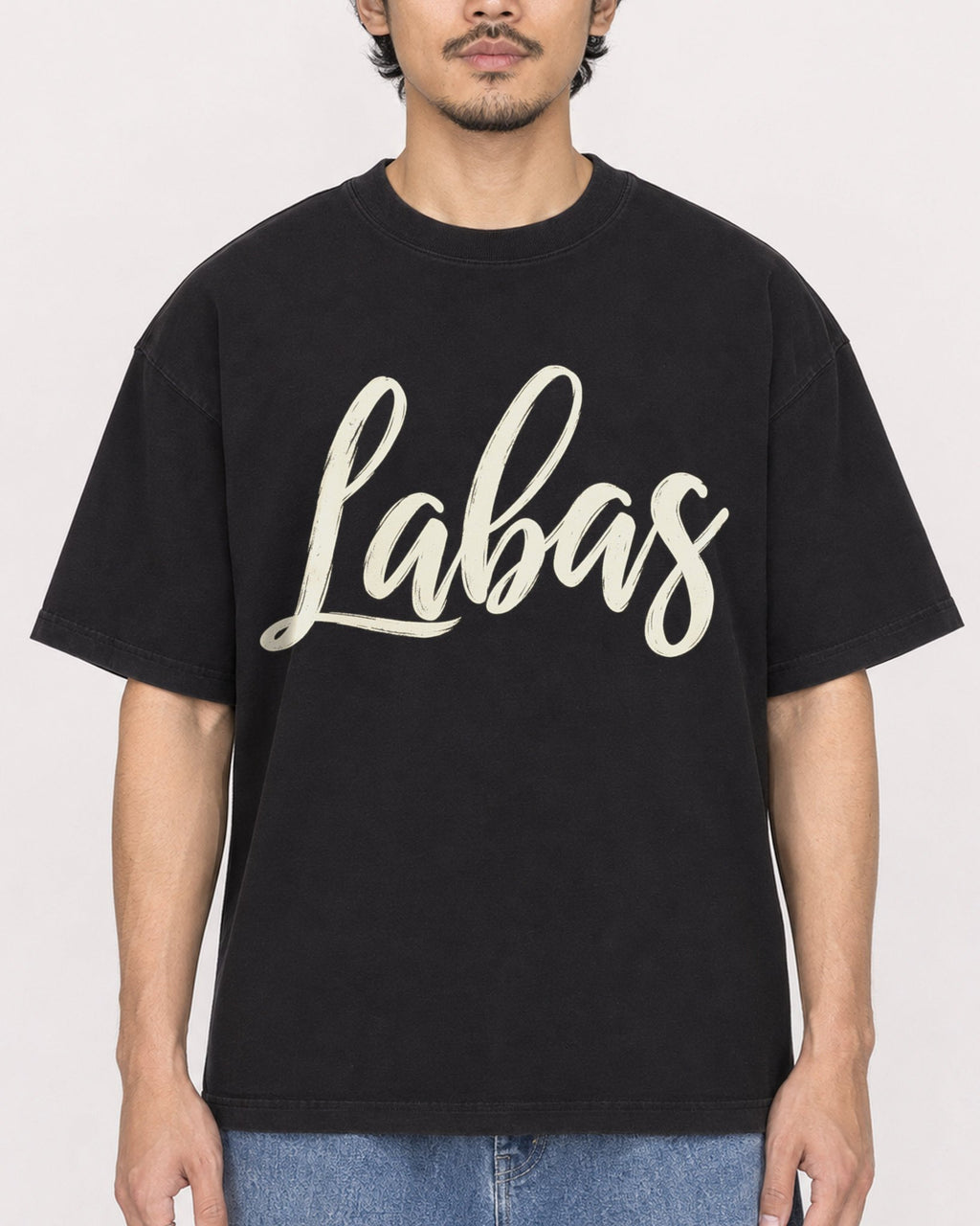 Mockup Boxy Heavyweight Tee Black male close-up 02