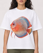 Mockup Boxy Heavyweight Tee White female close-up 07