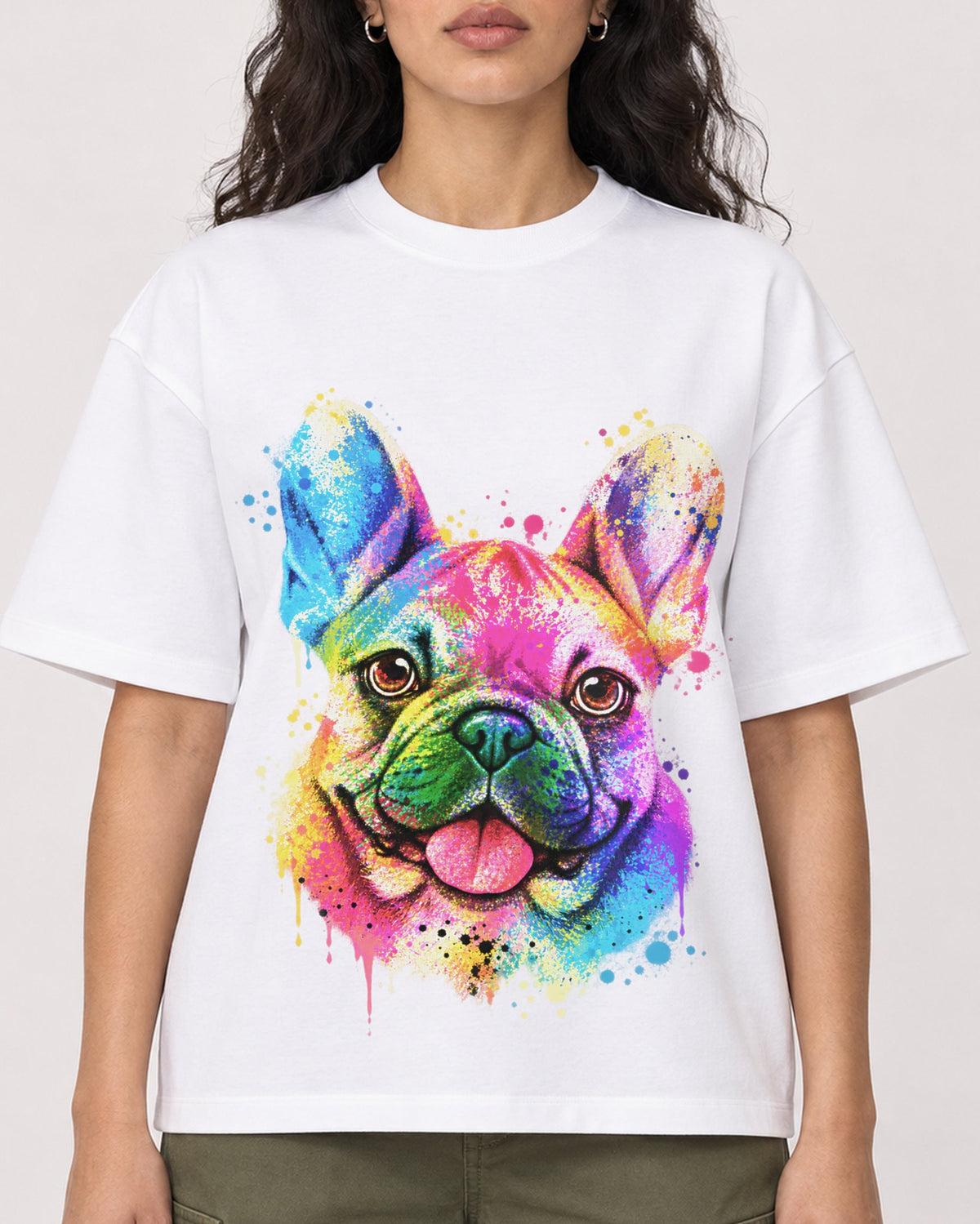 Mockup Boxy Heavyweight Tee White female close-up 07