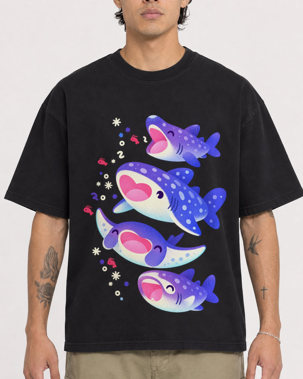 Mockup Boxy Heavyweight Tee Black male close-up 36