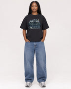 Mockup Boxy Heavyweight Tee Black female full-body 04