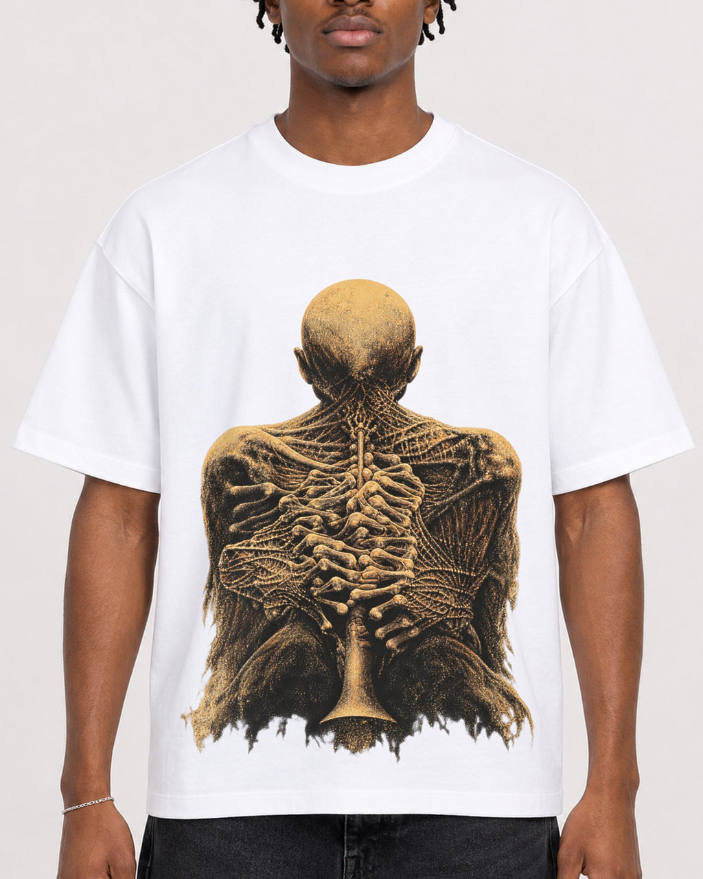 Mockup Boxy Heavyweight Tee White male close-up 05
