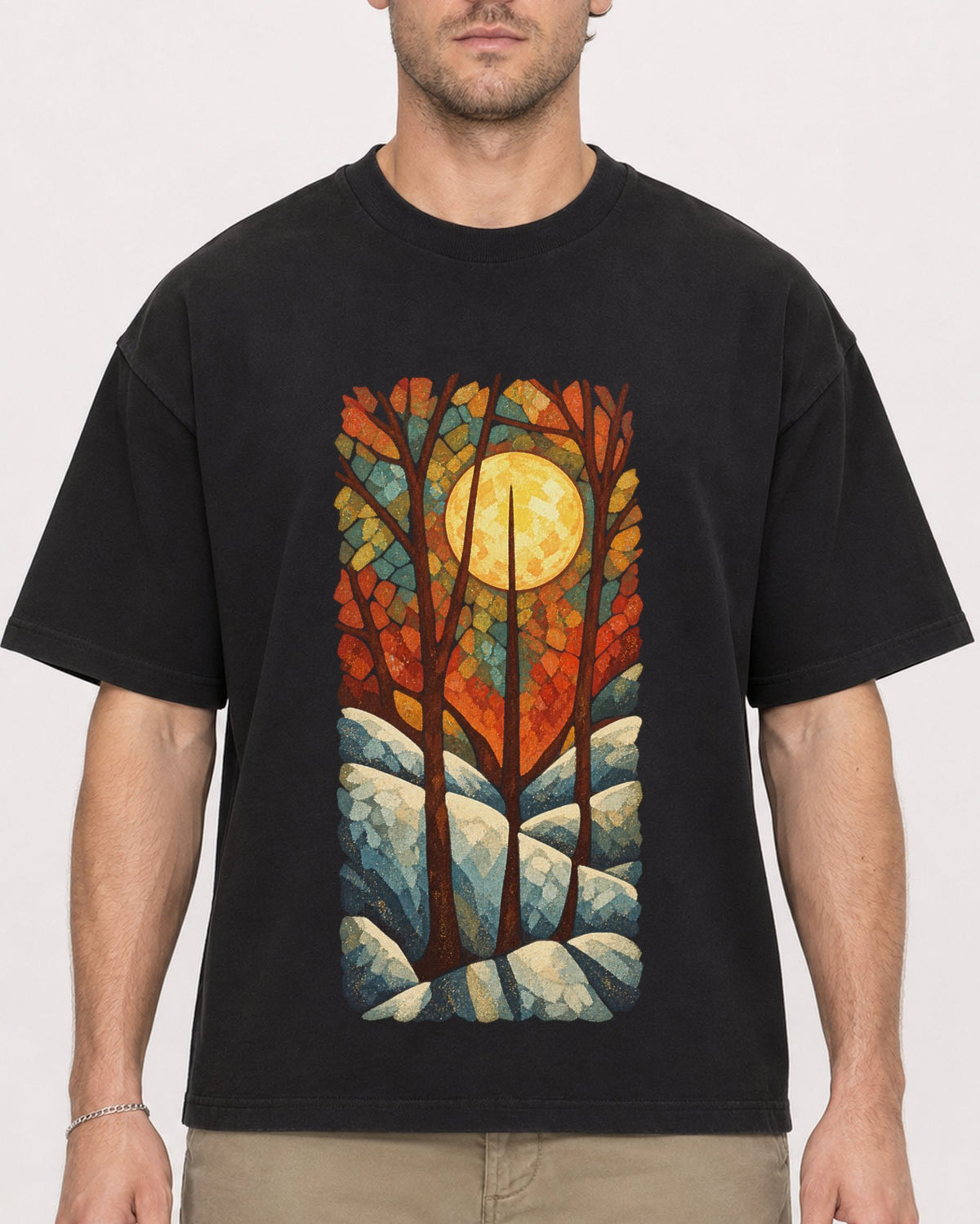Mockup Boxy Heavyweight Tee Black male close-up 08