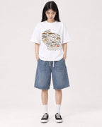 Mockup Boxy Heavyweight Tee White female full-body 01