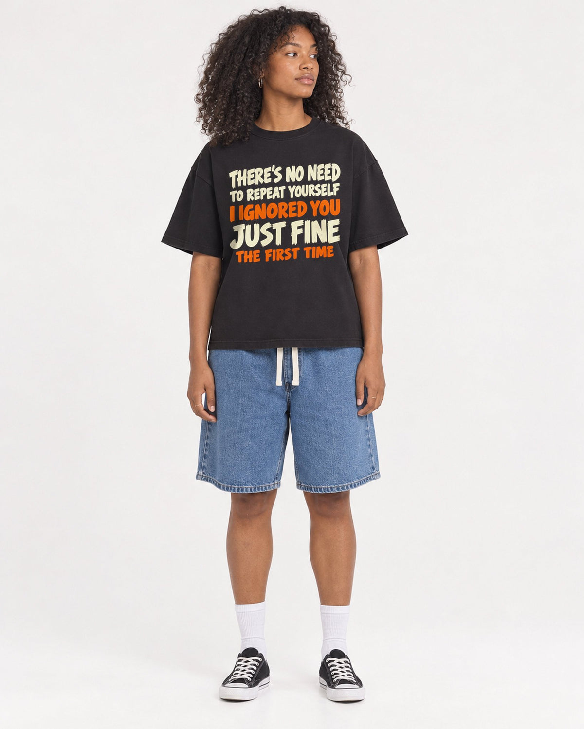 Mockup Boxy Heavyweight Tee Black female full-body 05