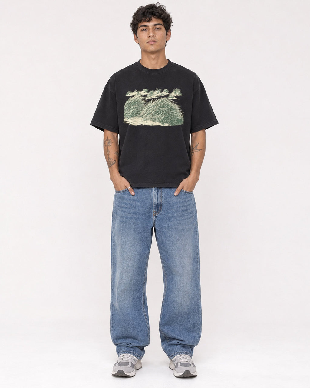 Mockup Boxy Heavyweight Tee Black male full-body 06