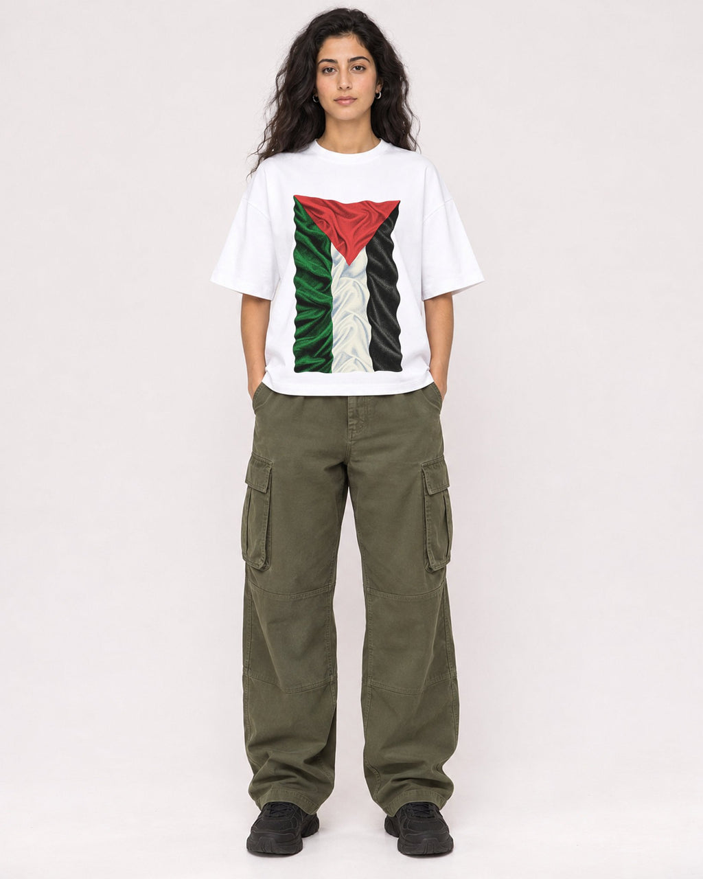 Mockup Boxy Heavyweight Tee White female full-body 07