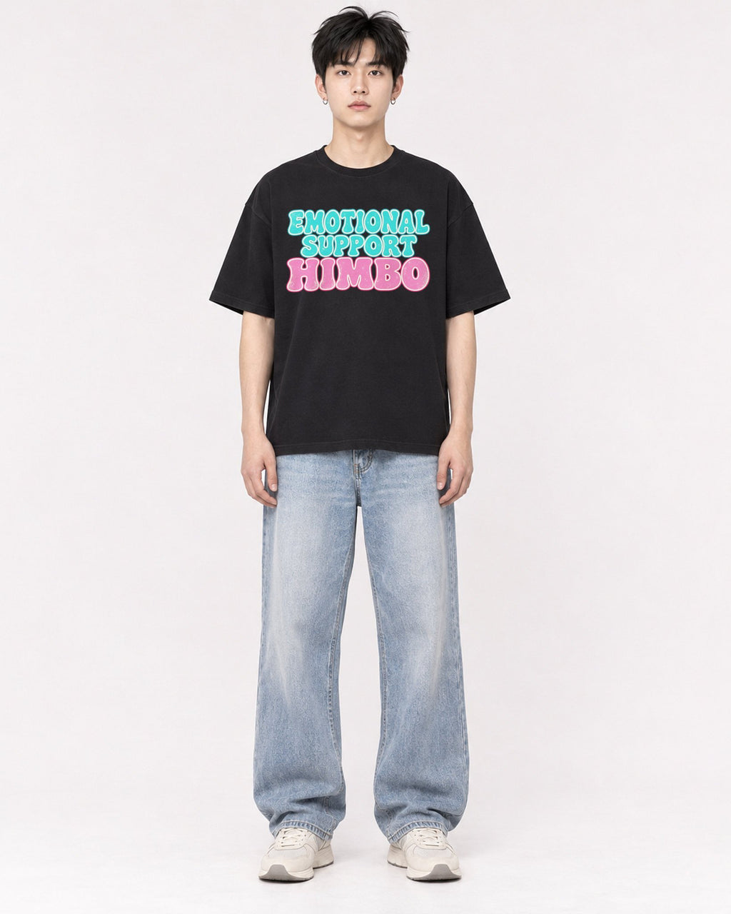 Mockup Boxy Heavyweight Tee Black male full-body 01