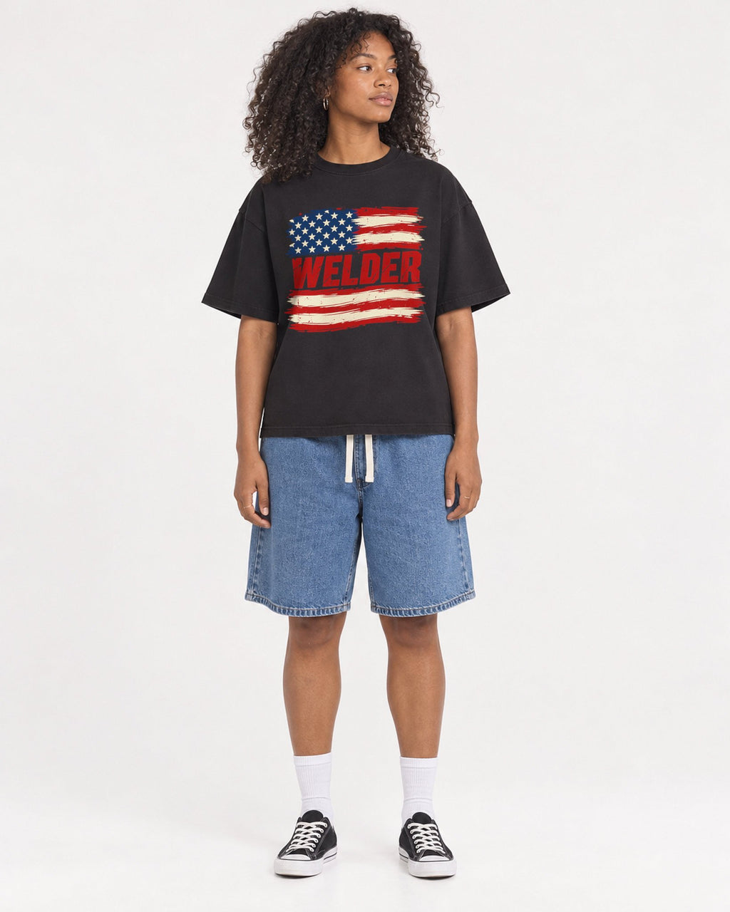 Mockup Boxy Heavyweight Tee Black female full-body 05