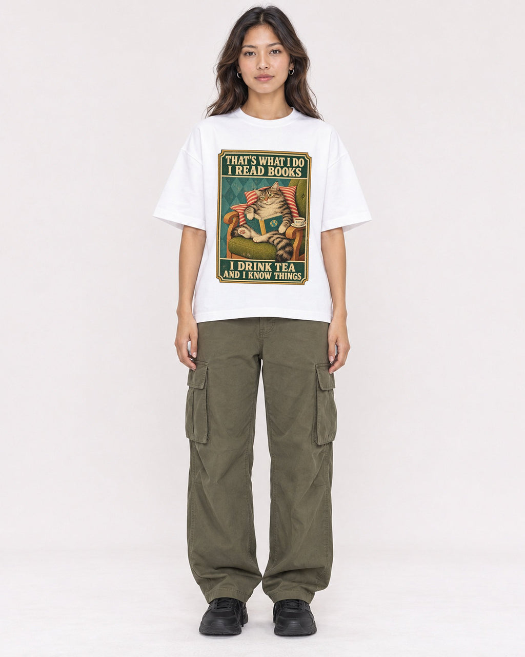 Mockup Boxy Heavyweight Tee White female full-body 02