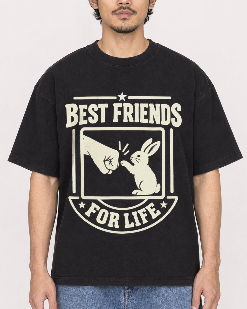 Mockup Boxy Heavyweight Tee Black male close-up 02