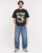Mockup Boxy Heavyweight Tee Black male full-body 02