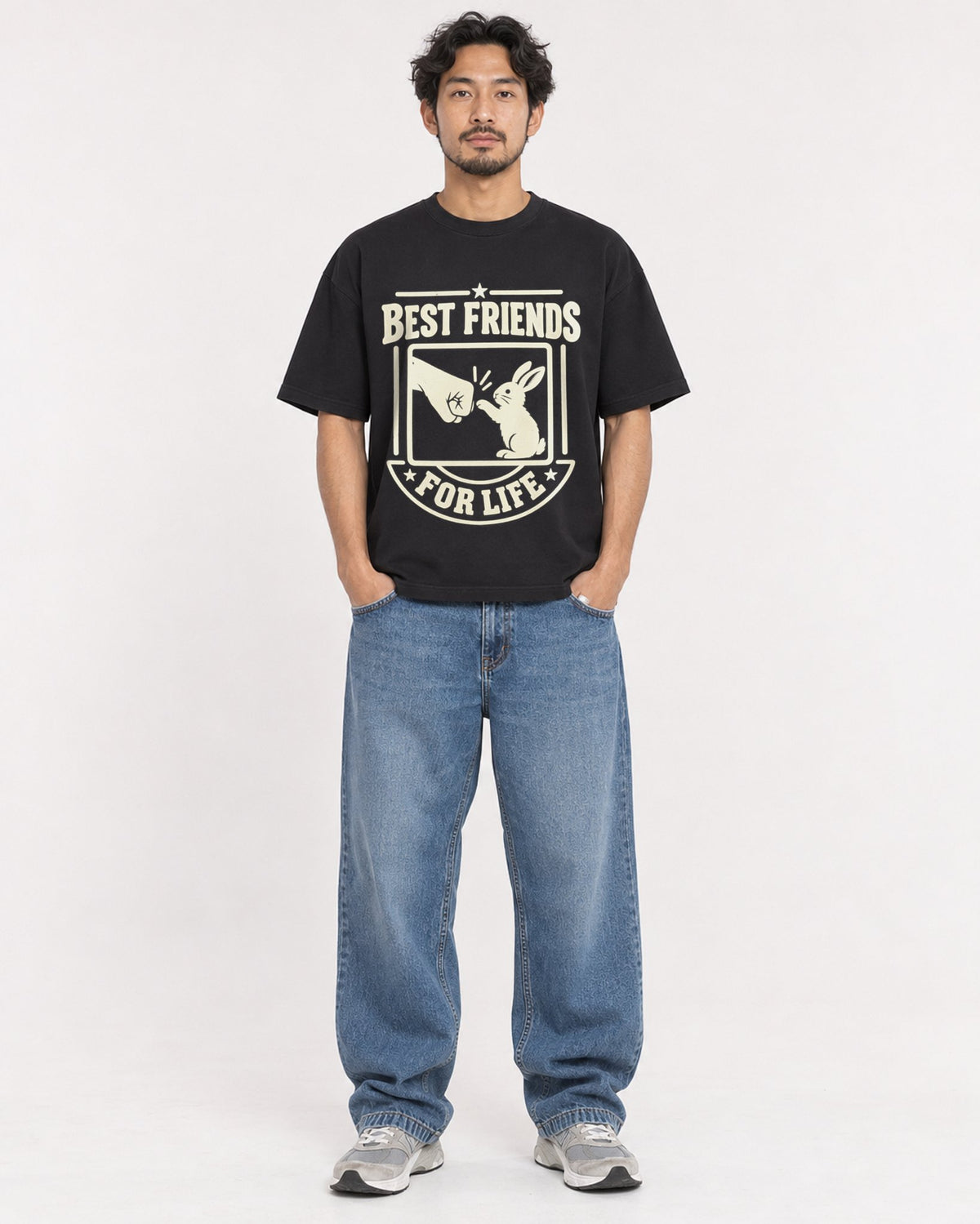 Mockup Boxy Heavyweight Tee Black male full-body 02