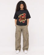 Mockup Boxy Heavyweight Tee Black female full-body 10