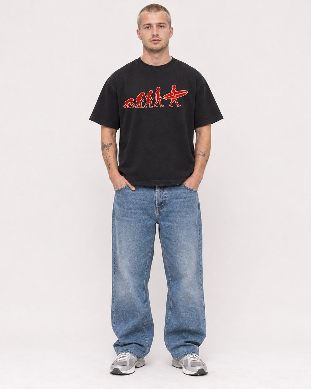 Mockup Boxy Heavyweight Tee Black male full-body 18