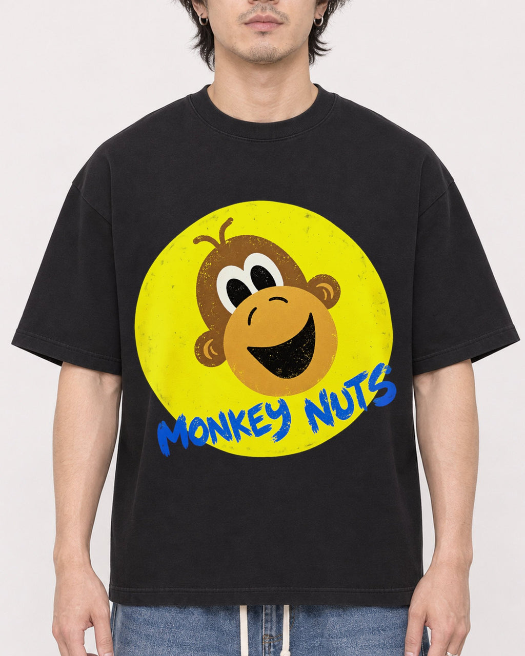 Mockup Boxy Heavyweight Tee Black male close-up 03