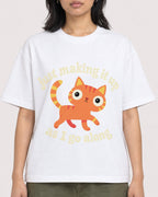 Mockup Boxy Heavyweight Tee White female close-up 22