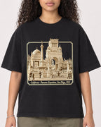 Mockup Boxy Heavyweight Tee Black female close-up 10