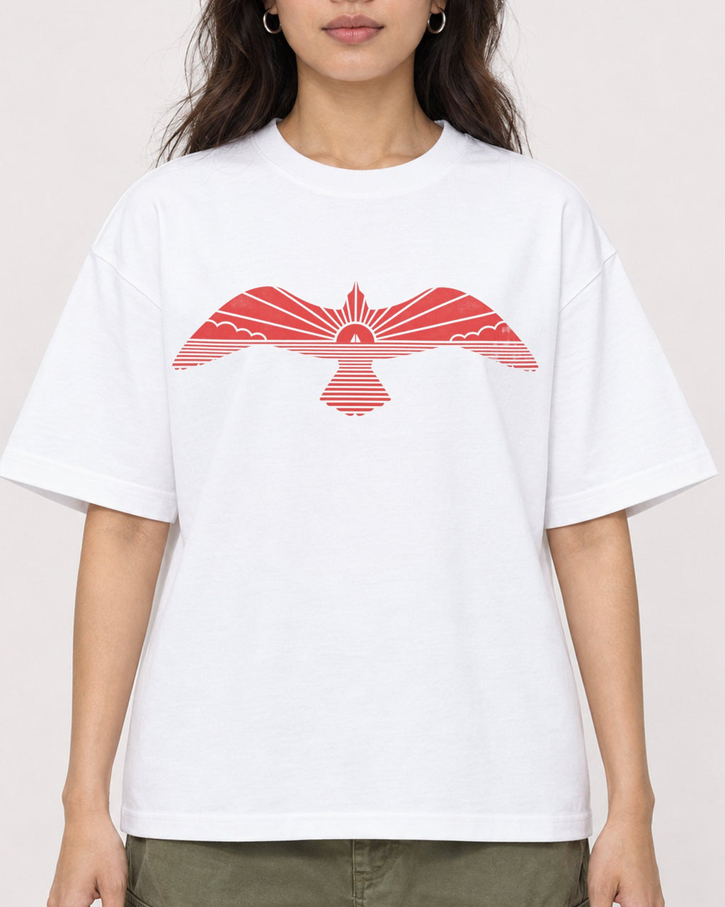 Mockup Boxy Heavyweight Tee White female close-up 02