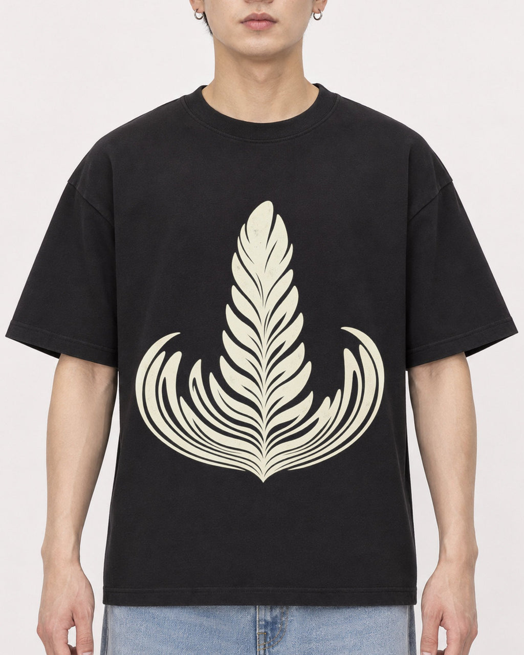 Mockup Boxy Heavyweight Tee Black male close-up 01