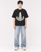 Mockup Boxy Heavyweight Tee Black male full-body 01