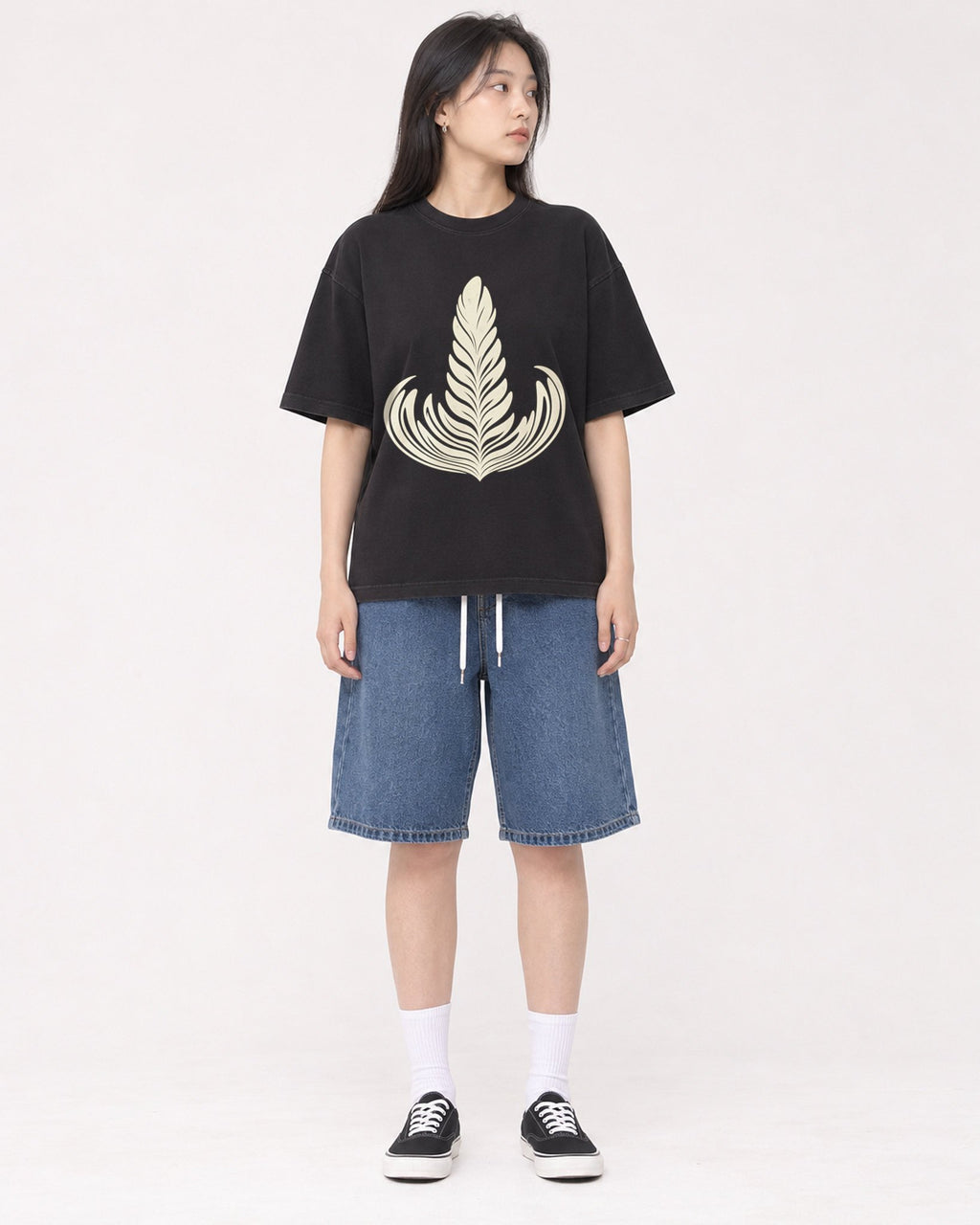 Mockup Boxy Heavyweight Tee Black female full-body 01