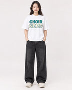 Mockup Boxy Heavyweight Tee White female full-body 03