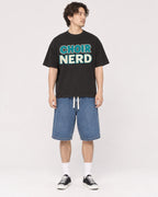 Mockup Boxy Heavyweight Tee Black male full-body 03